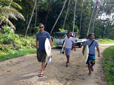 E on a surf mission with the boys